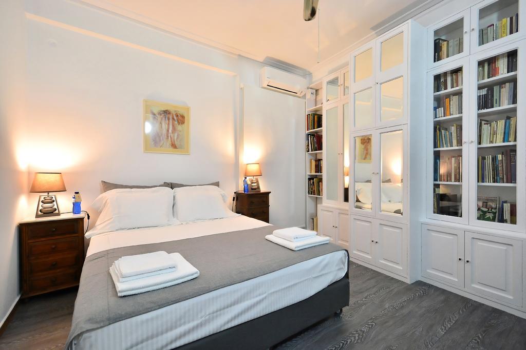 Plaka Elegant Apartment Atina Dış mekan fotoğraf