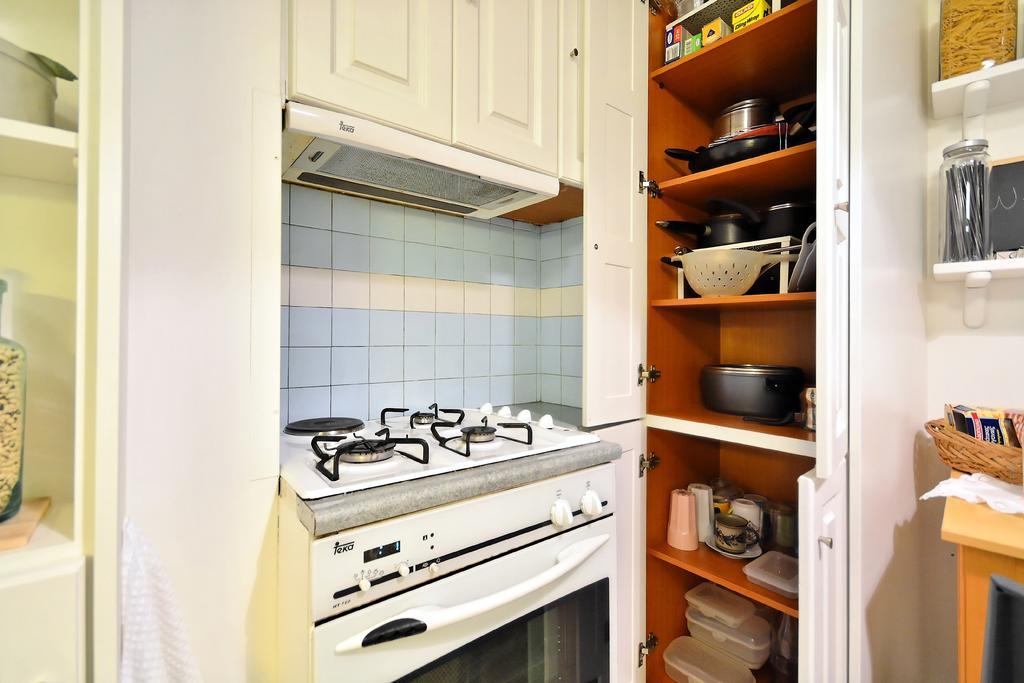 Plaka Elegant Apartment Atina Dış mekan fotoğraf